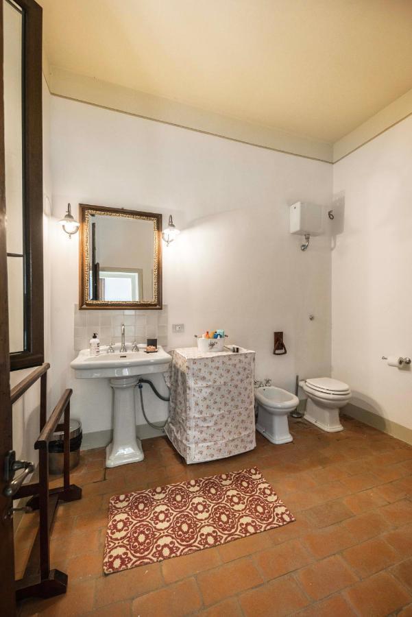 Casa Del Priore Usigliano Eksteriør bilde
