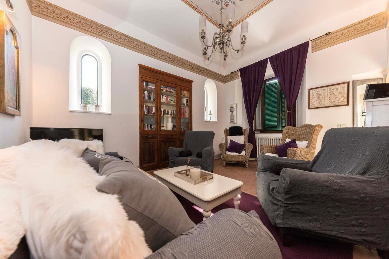 Casa Del Priore Usigliano Eksteriør bilde